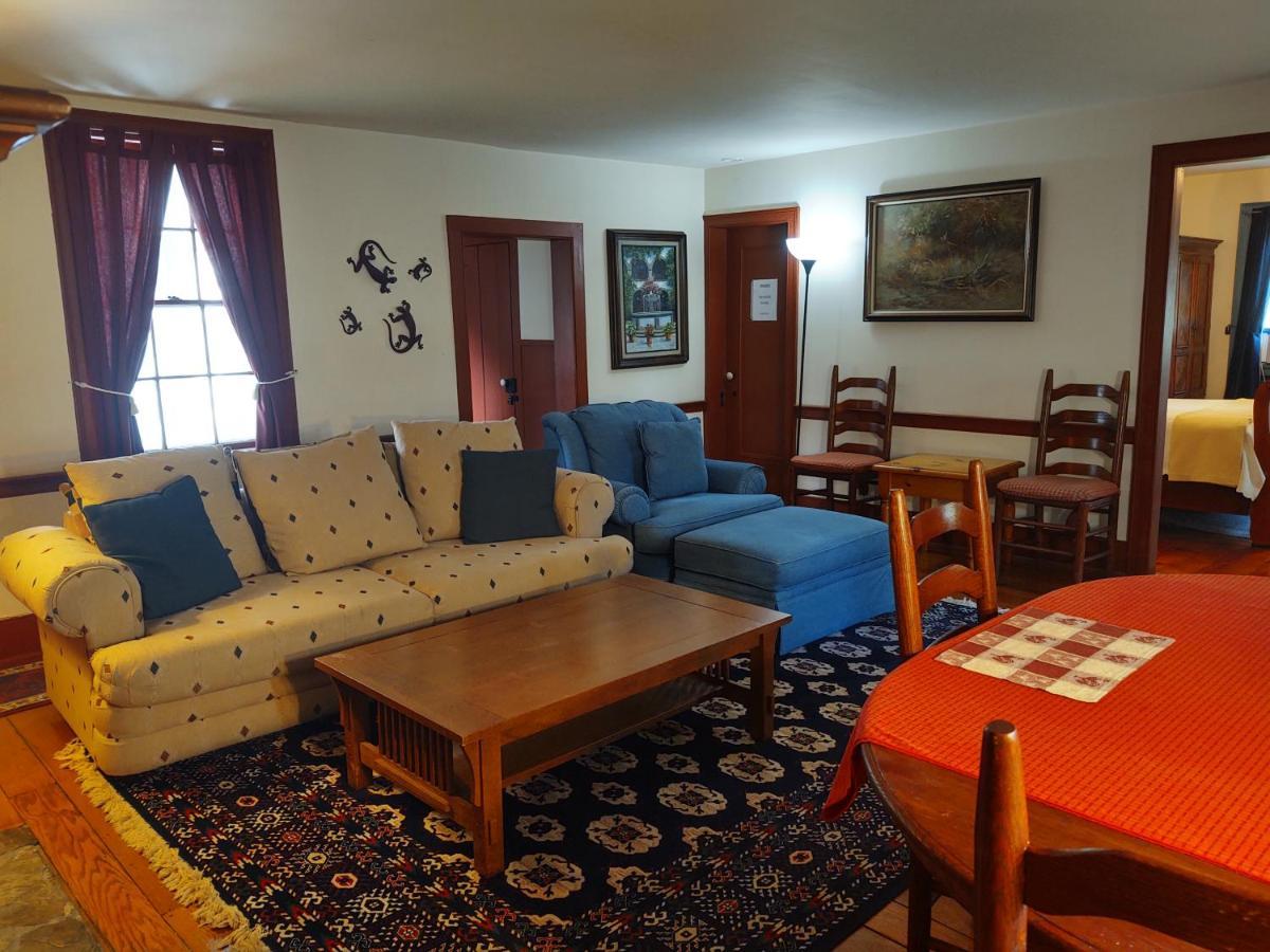 1805 House Bed & Breakfast Hollowville Exterior foto