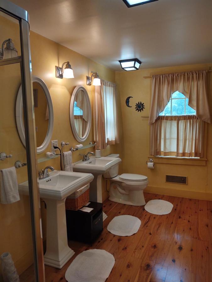1805 House Bed & Breakfast Hollowville Exterior foto